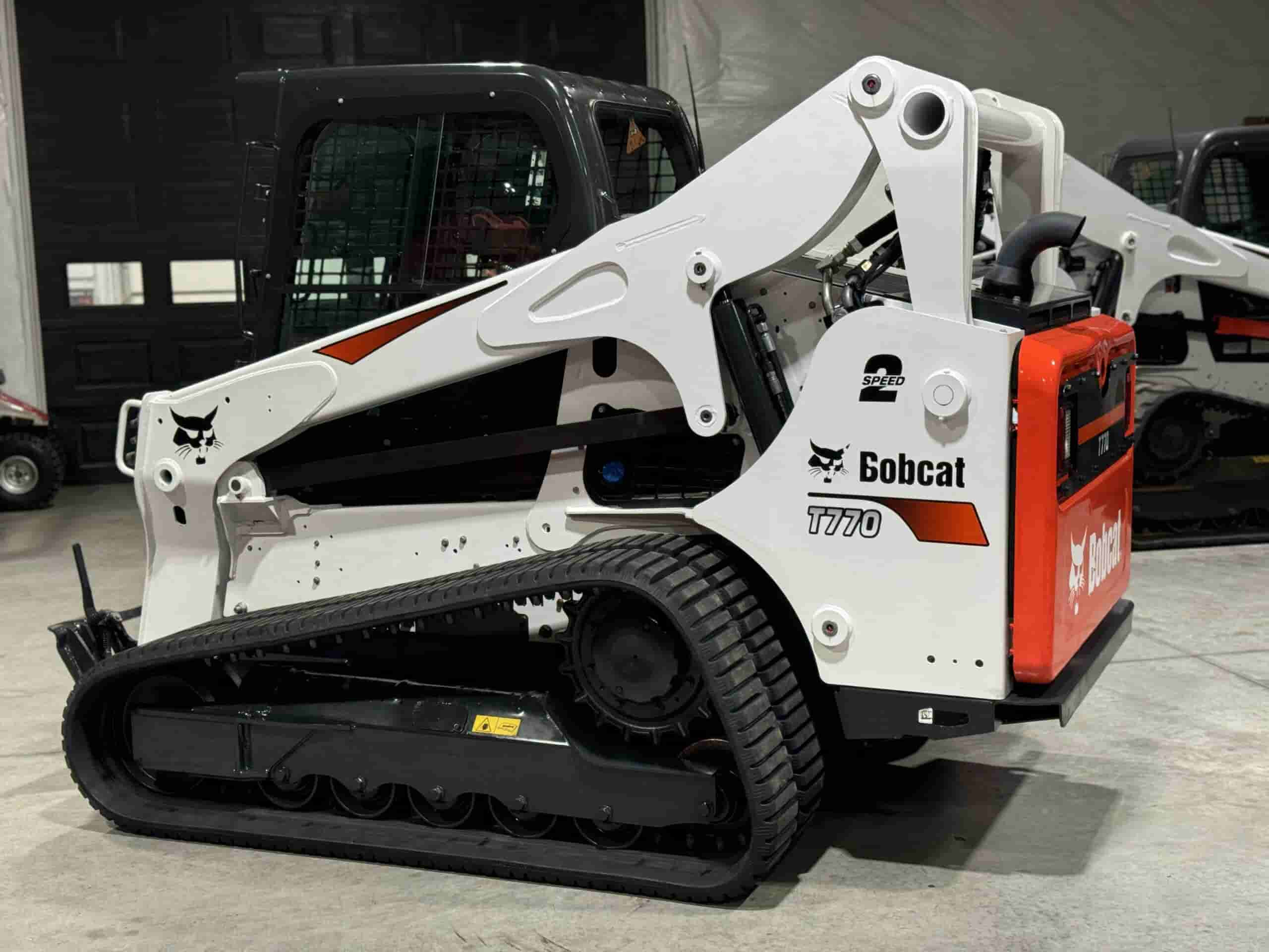 2023 BOBCAT T770
